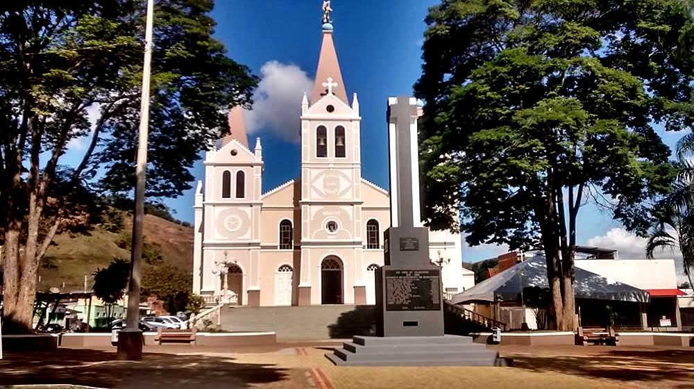 Grande Hotel Minas Gerais Guacui Buitenkant foto
